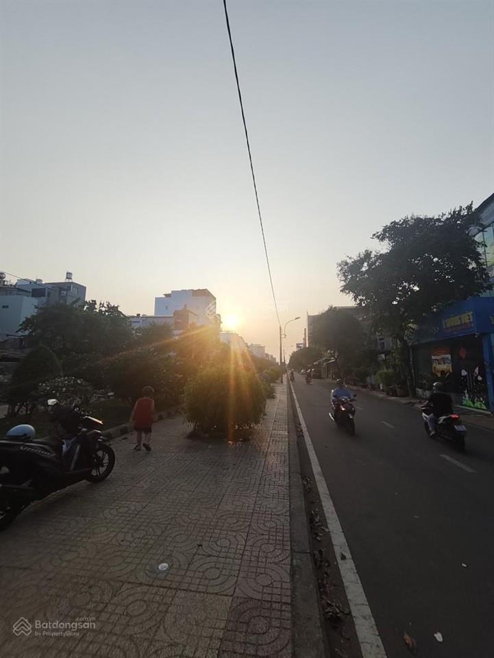 Mặt tiền ngay hiền vương tân phú nhỉnh 4tỷ sát view công viên khuôn a4 (4x9m)