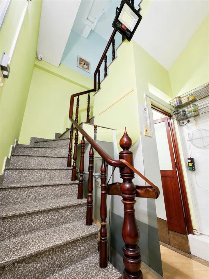 Chính chủ phú thọ hòa tân phú nhỉnh 4 tỷ (4.1x8) 3 tầng đúc thật oto tận cửa chợ vải & cđ gtvt 3