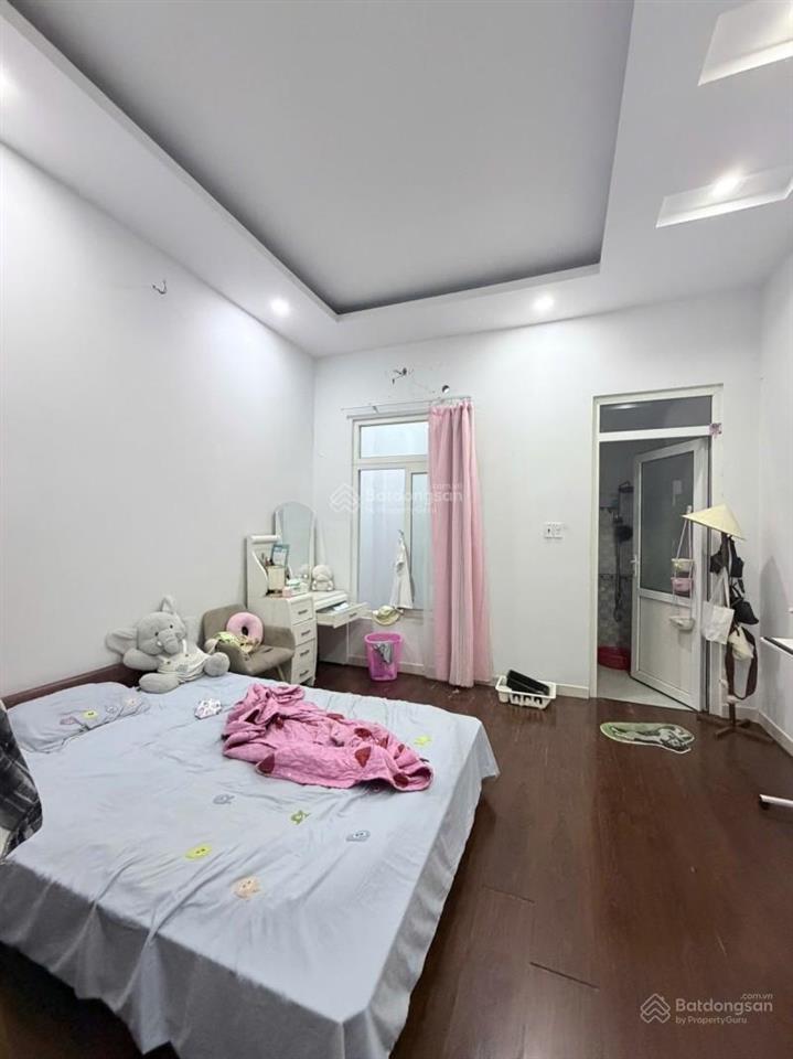 Gấp bán tây thạnh tân phú 56m2 (4x14) 2tầng mới đẹp chỉ 5,179tỷ hẻm oto gần sân bay & đại học huit