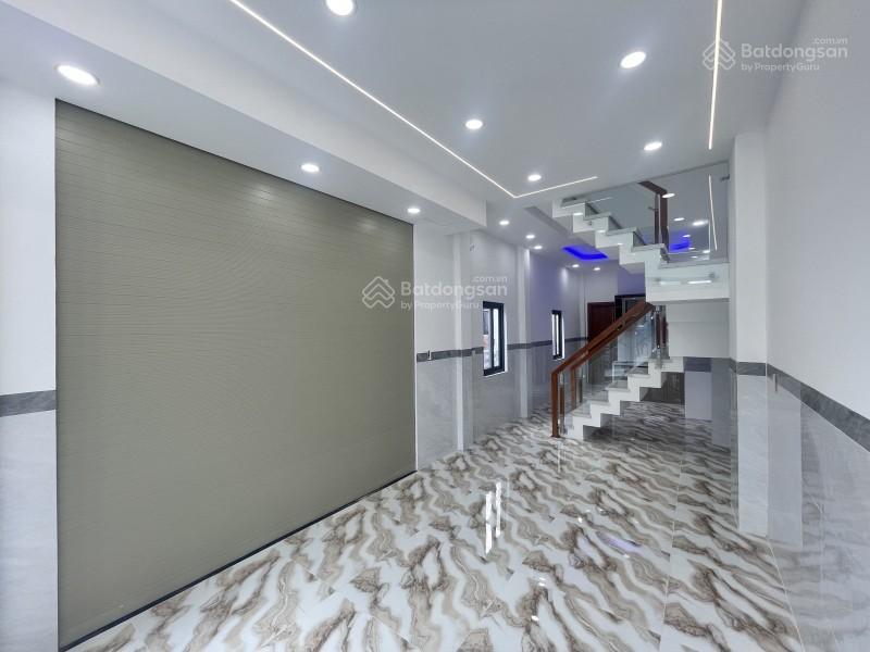 Gấp nhà mới 72m2 có sân ô tô chỉ 5,678 tỷ hẻm 6m btct 3tầng 3pn 3wc sổ a4