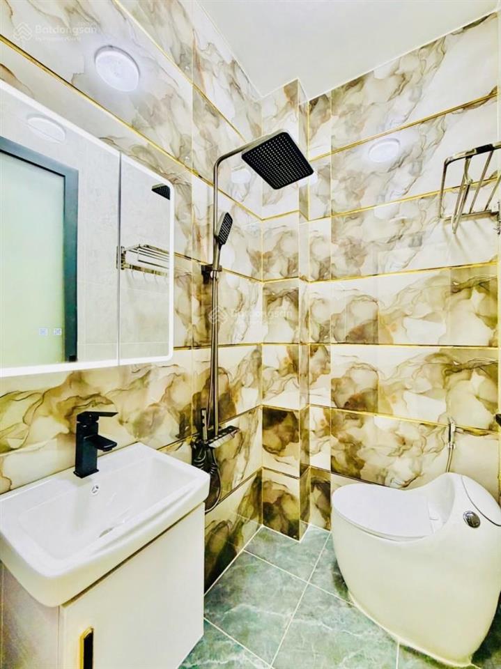 Siêu phẩm p15 tân bình 2 tầng 3pn 4wc chỉ 5.02 tỷ giáp sân bay tsn gần chợ