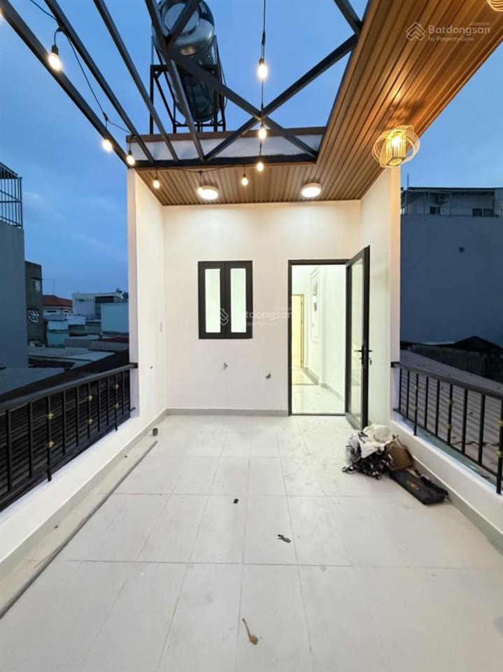 Gấp bán nhà đẹp 3 tầng 40m2 4pn nhỉnh 4 tỷ đình tân khai giáp tân phú q11