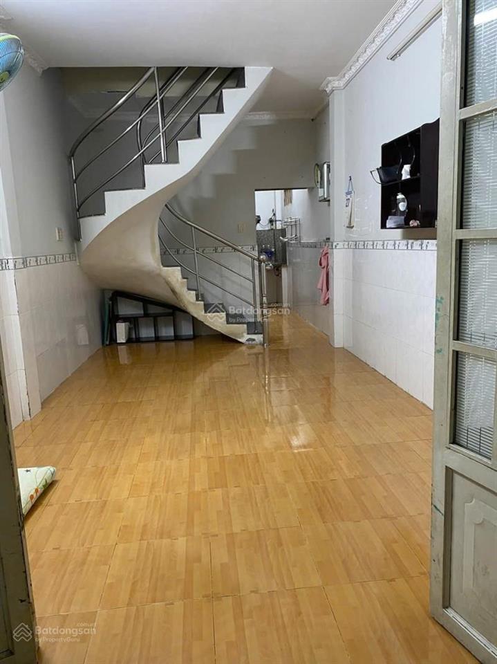 Gấp bán 2 tầng quận 10 lê hồng phong 35m2 2pn có dòng tiền sẵn 108tr/năm chỉ 4,07 tỷ