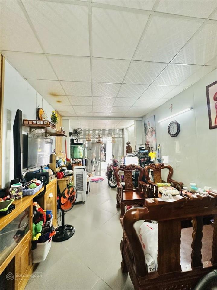 Bán rẻ vip trần quang cơ tân phú, 35m2, 2 tầng 2pn, chỉ 3.456 tỷ sổ đẹp hẻm rộng