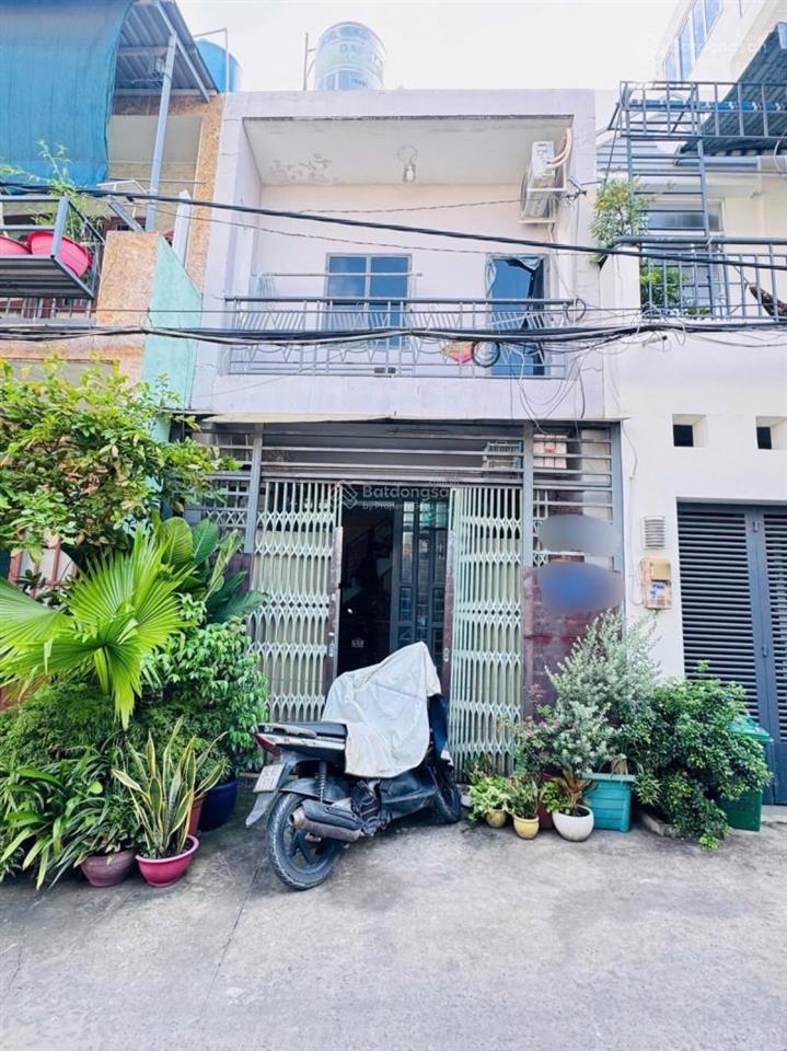 Gấp bán nhà chuẩn lô tư  40m2  2pn  sổ a4  chỉ 4.14 tỷ  hẻm 6m thông