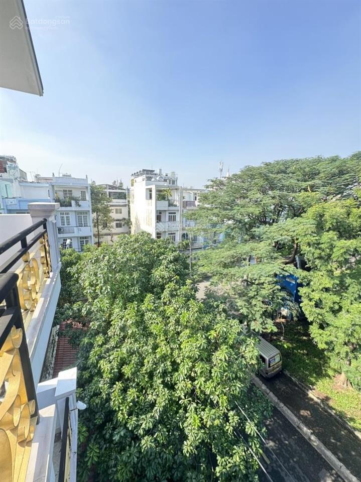 Mặt tiền kinh doanh khu tên lửa đẳng cấp bình tân 100m2, 4 tầng, giá 13,79 tỷ
