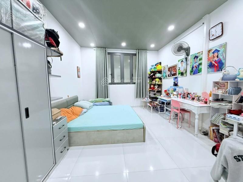 Siêu rẻ tân phú gấp bán giảm sâu 78m giá mới 5,838 tỷ 2 tầng nhà đẹp trịnh đình trọng
