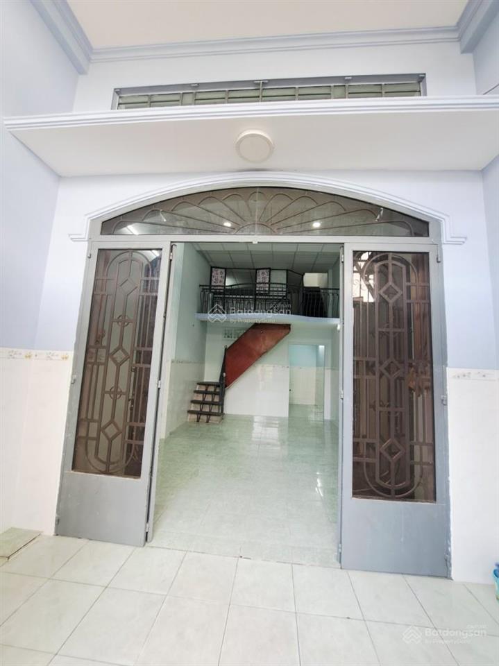 Gấp bán nhỉnh 3 tỷ 48m2 3 tầng  hẻm xe hơi 5m gần chợ lê văn quới