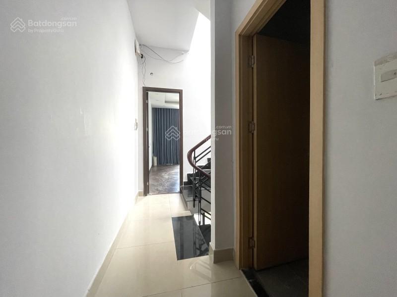 Gấp bán giảm sâu 65m 3 tầng mới đẹp sổ a4 giáp aeon hẻm ô tô chỉ 5,588 tỷ