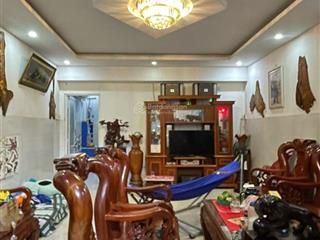 Cực gấp bán 132m² nở hậu nhỉnh 5ty ô tô vào nhà, 6pn, giáp aeon tân phú
