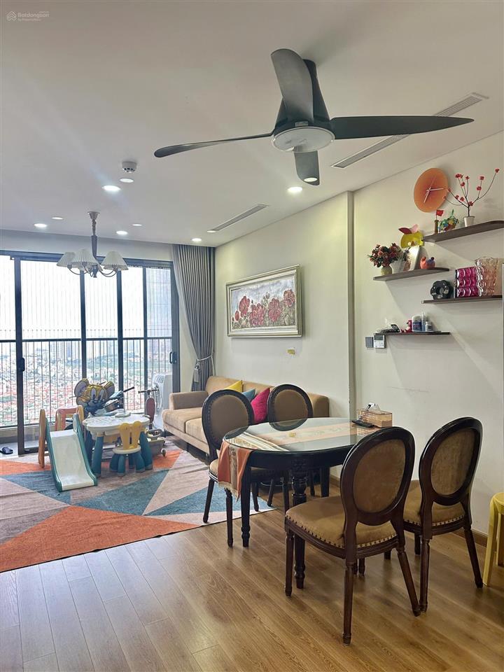 Chính chủ bán căn hộ 82m2 giá chỉ 6,3 tỷ  3pn, 2wc tại xuân mai riverside, sẵn sổ, full nt mới