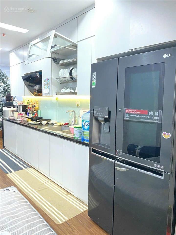 Bán cc 3pn, 2wc, 107m2, giá chỉ nhỉnh 7 tỷ tại c14  bộ công an, sẵn sổ, full nội thất