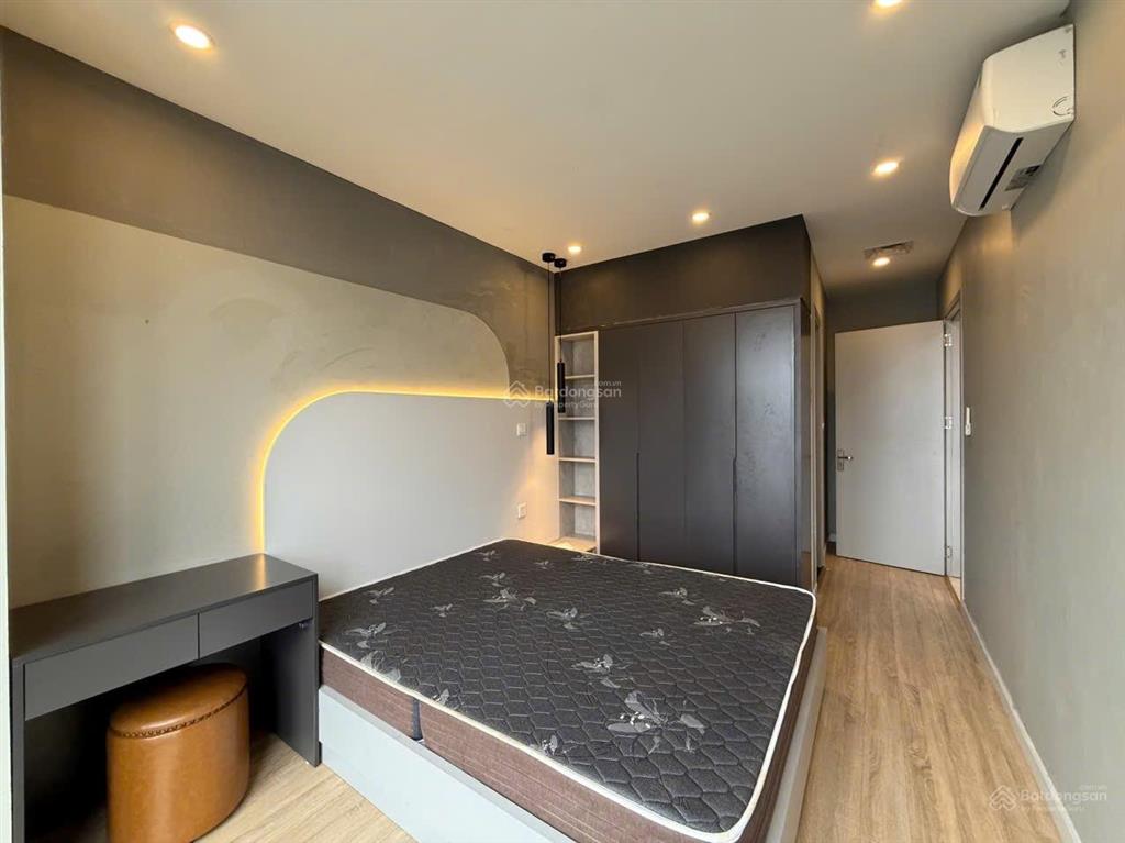 Giá thật bán cc pandora 53 triều khúc, giá 6,5 tỷ, 80m2 2pn, 2wc, sẵn sổ, full nội thất, có slot xe