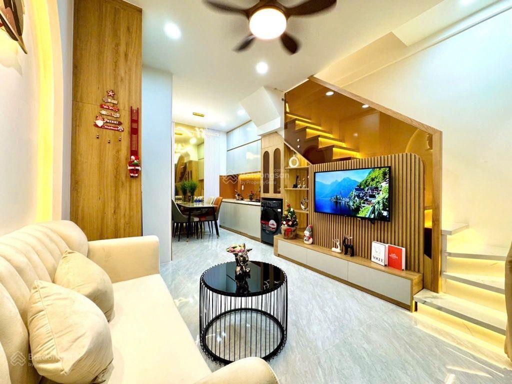 Nhà đẹp  full nội thất  đường vũ tùng q. bt  dtsd 45m2  chủ nhà thiện chí  4.16tỷ tl