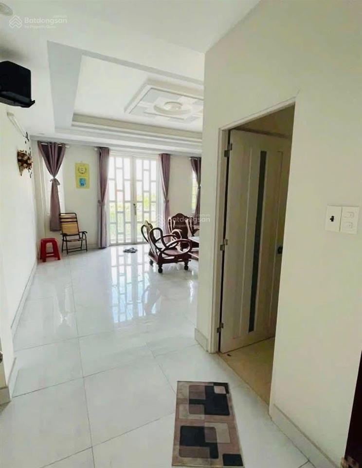 6,3 tỷ 100m² bán nhà hoàn công đầy đủ kdc an phú tây, bình chánh