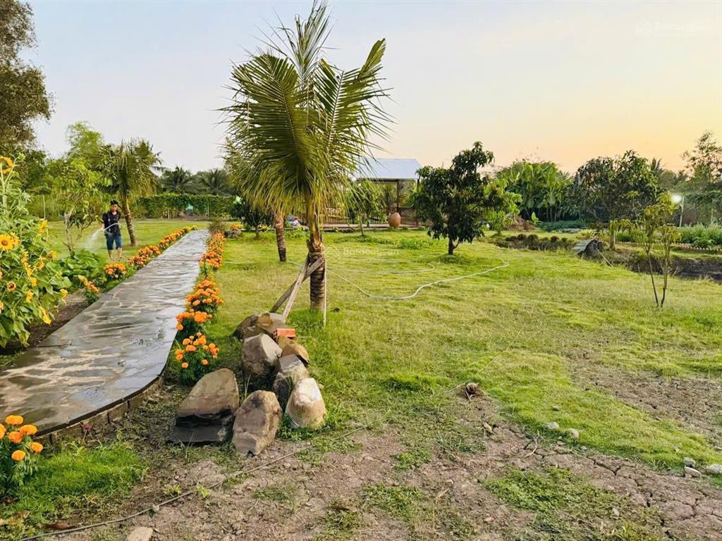 8,6 tỷ bán nhà vườn 2076m2 tân quý tây, bình chánh, tphcm