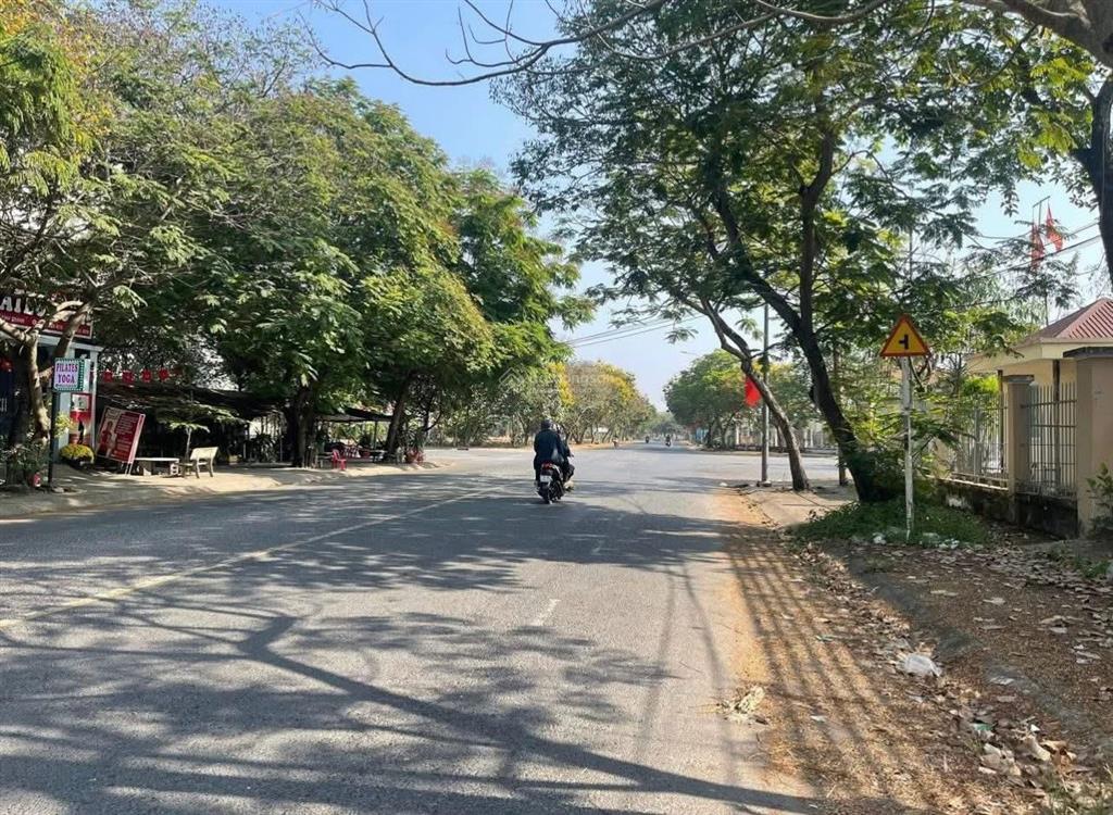 4tỷ950 đs3 100m2 nền mt đường số 3 kdc an phú tây 47ha bình chánh,tphcm (còn thương lượng)