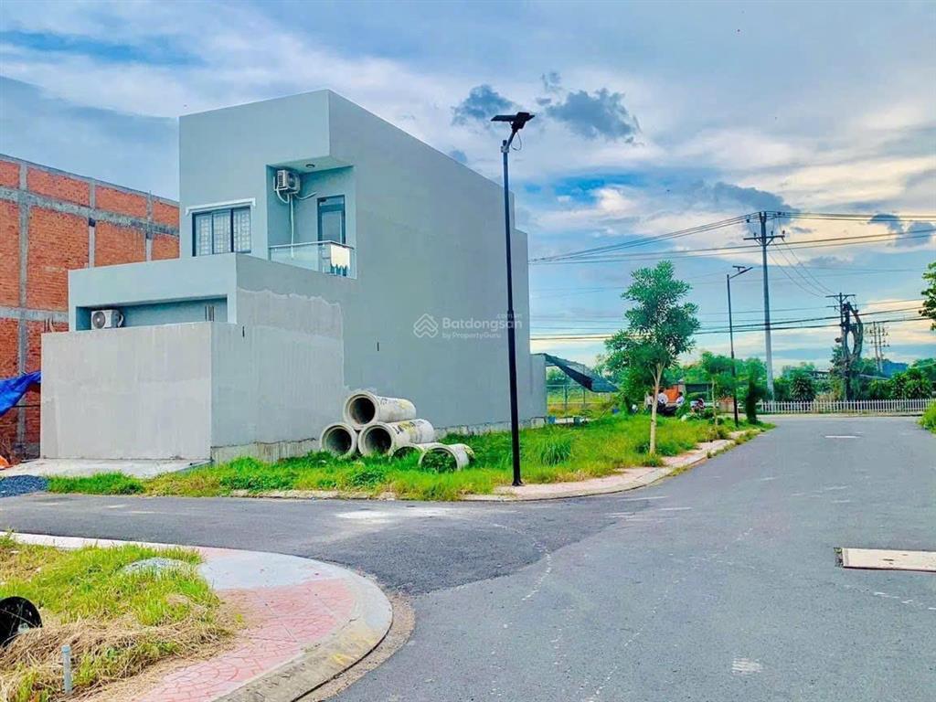 2tỷ850 bán nền hoàng phan thái, bình chánh tphcm