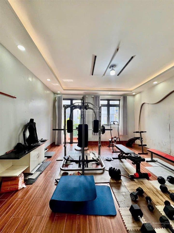 Bán gấp nhà kdc phú lợi quận 8 8tỷ8 1 trệt 3 lầu tặng full nội thất+ tặng luôn phòng gym