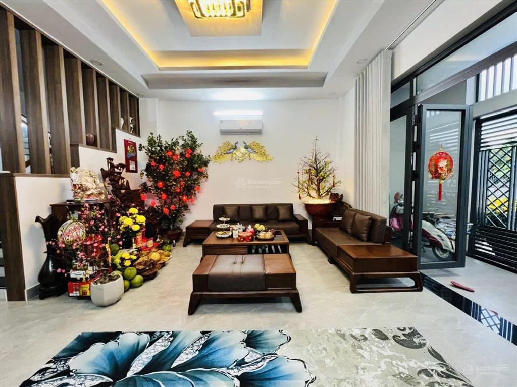 Bán nhà đẹp hẻm xe hơi tân quý tây, bình chánh tphcm 4 tỷ 250