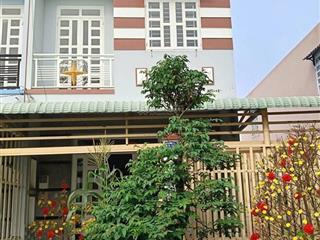 Bán căn nhà 3,5 tỷ tân quý tây bình chánh tphcm hoàn công và xe ô tô vivu