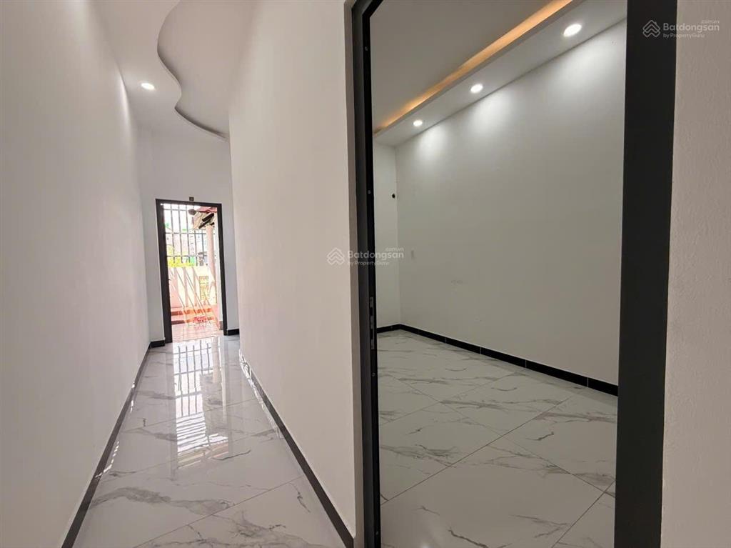 Bán gấp nhà ngộp 2tỷ550 117m2 phước lý đ. nguyễn thị chanh tây ninh
