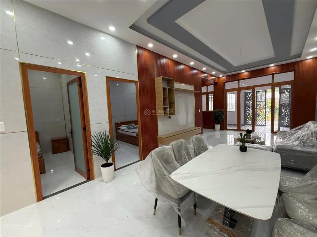 Bán nhà 3tỷ3 tân quý tây bình chánh tphcm