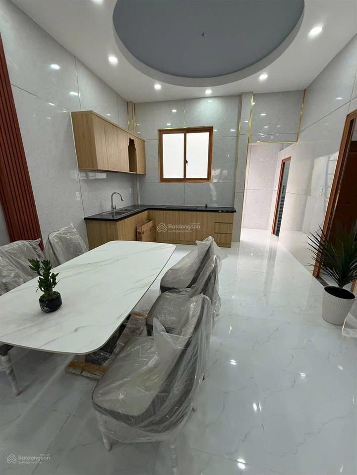 Bán nhà 3tỷ3 tân quý tây bình chánh tphcm