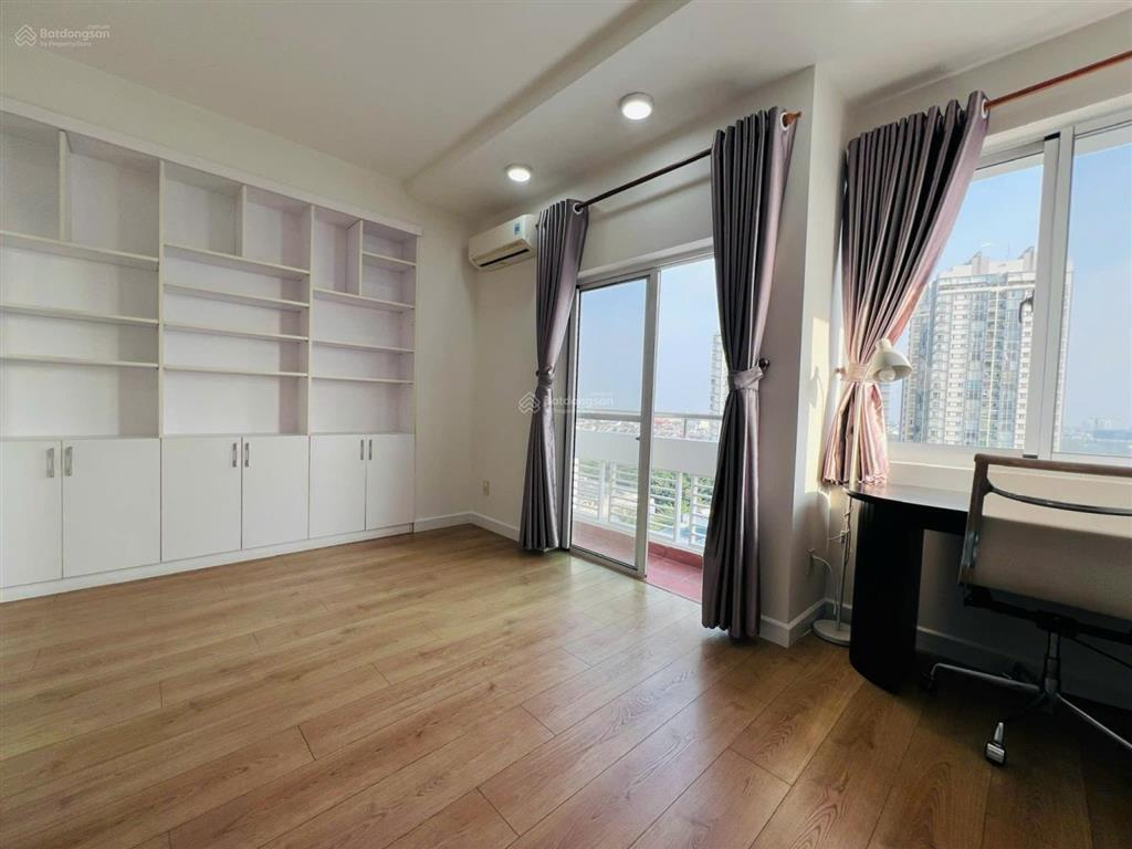 Bán ch mỹ khang  phú mỹ hưng, giá 9,5 tỷ net. gần trường quốc tế canada