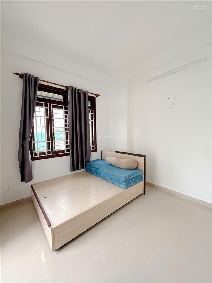 Bán nhà hxh nguyễn thị thập quận 7  nhà mới đẹp sẵn hđt giá 9,*** tỷ  0933 199 *** nhung