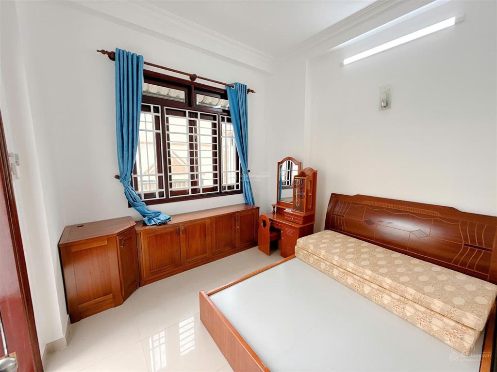 Bán nhà hxh nguyễn thị thập quận 7  nhà mới đẹp sẵn hđt giá 9,*** tỷ  0933 199 *** nhung