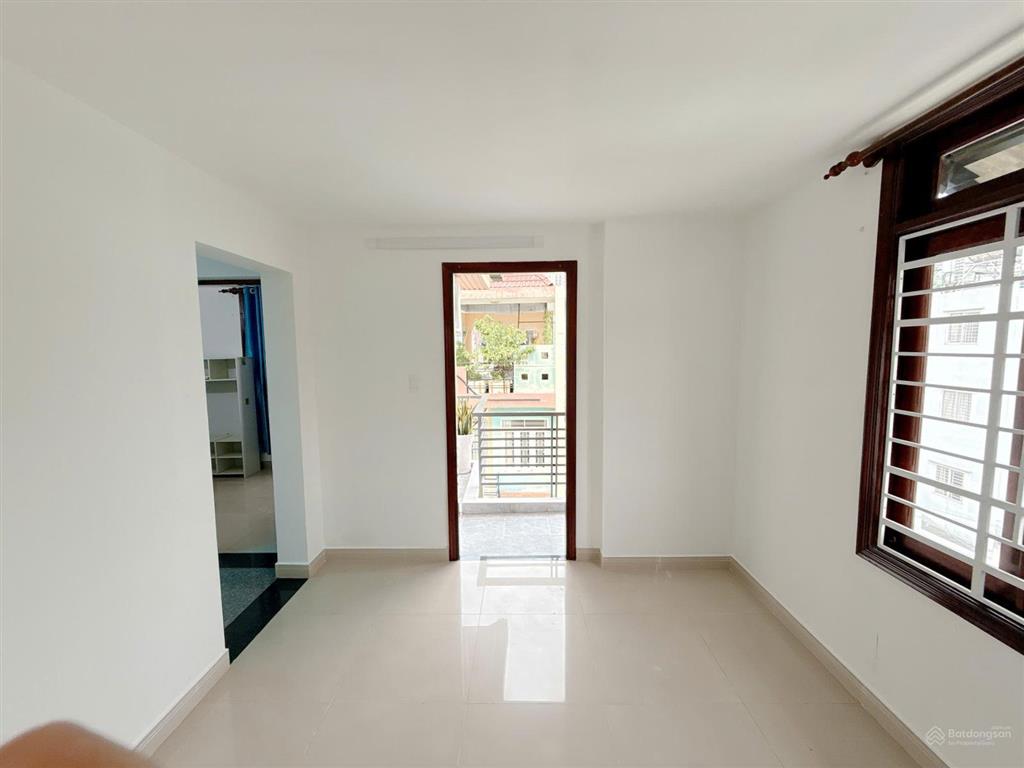 Bán nhà hxh nguyễn thị thập quận 7  nhà mới đẹp sẵn hđt giá 9,*** tỷ  0933 199 *** nhung