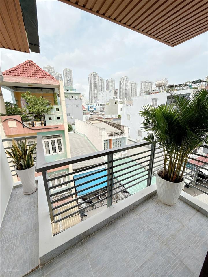 Bán nhà hxh nguyễn thị thập quận 7  nhà mới đẹp sẵn hđt giá 9,*** tỷ  0933 199 *** nhung