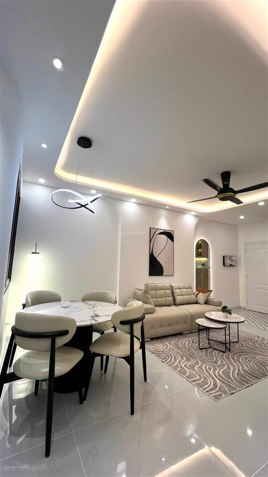 Bán căn hộ hưng vượng 3  3pn full nội thất new giá chỉ 5tỷ750 all in  0933 199 ***