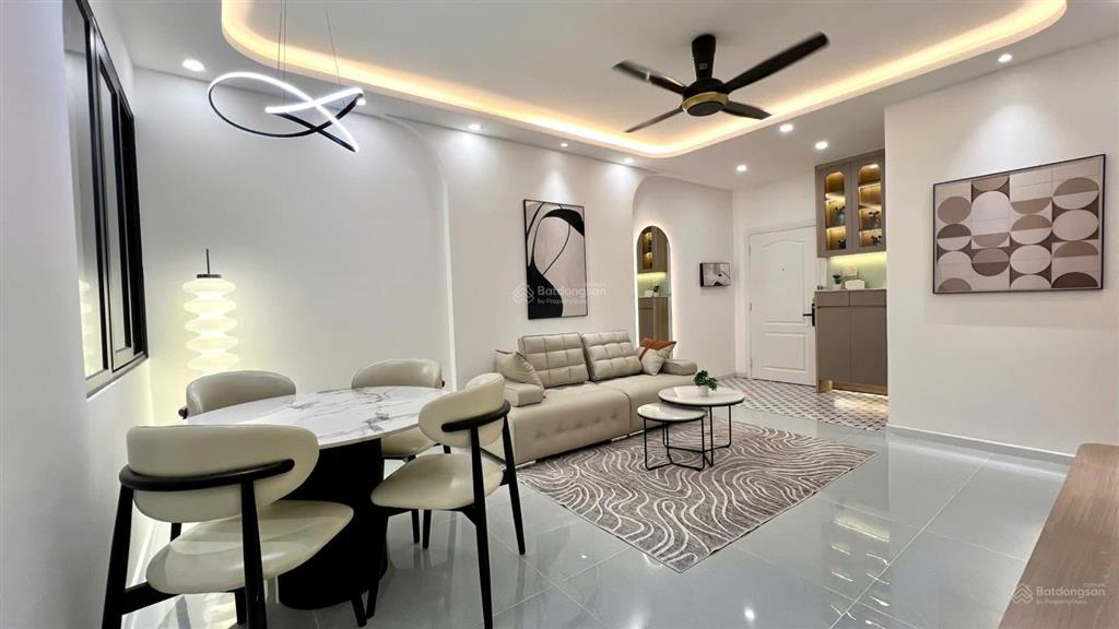 Bán căn hộ hưng vượng 3  3pn full nội thất new giá chỉ 5tỷ750 all in  0933 199 ***