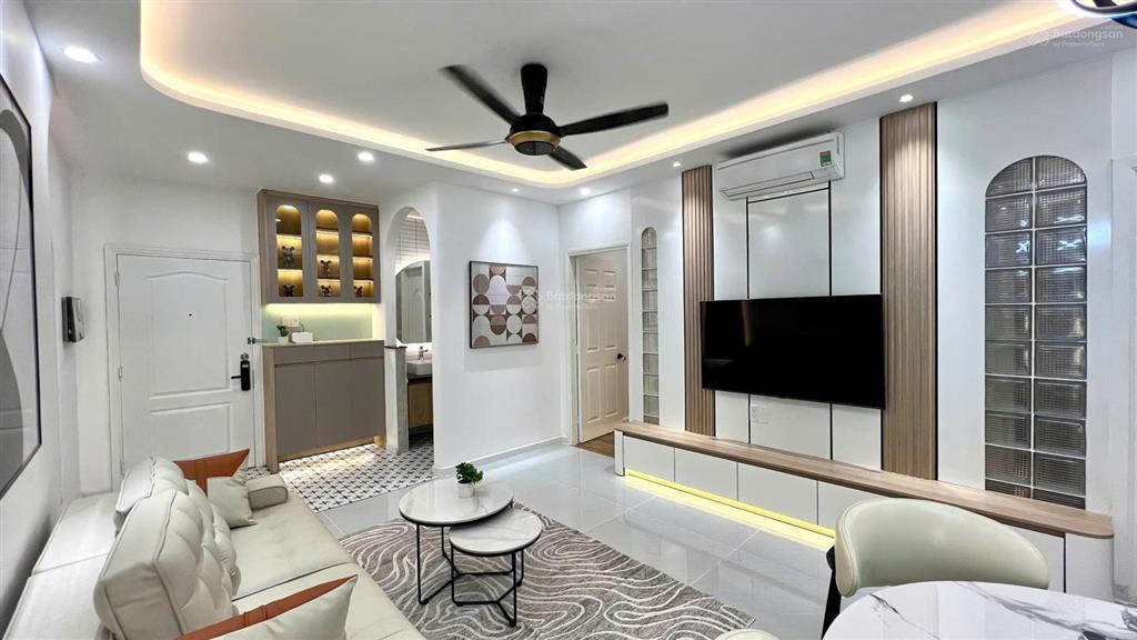 Bán căn hộ hưng vượng 3  3pn full nội thất new giá chỉ 5tỷ750 all in  0933 199 ***