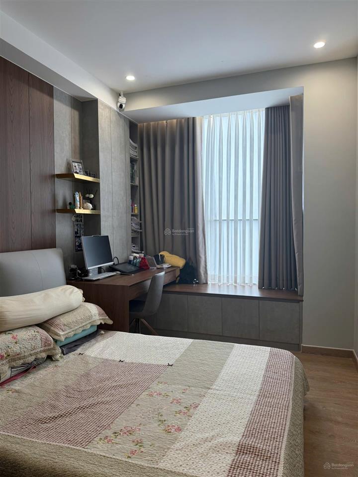 Chủ thiện chí bán midtown m8 phú mỹ hưng  2pn giá chỉ 9tỷ5 all in, 2 view  0933 199 ***