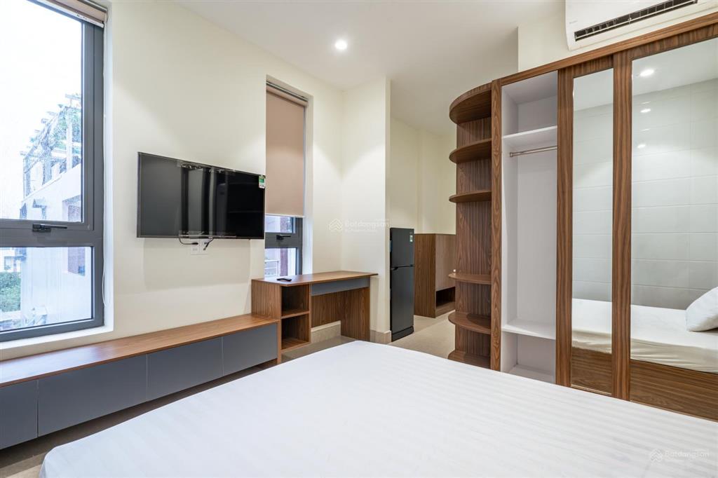 Căn hộ cho thuê dài hạn/ngắn hạn full nội thất có thang máy/bảo vệ, lễ tân.