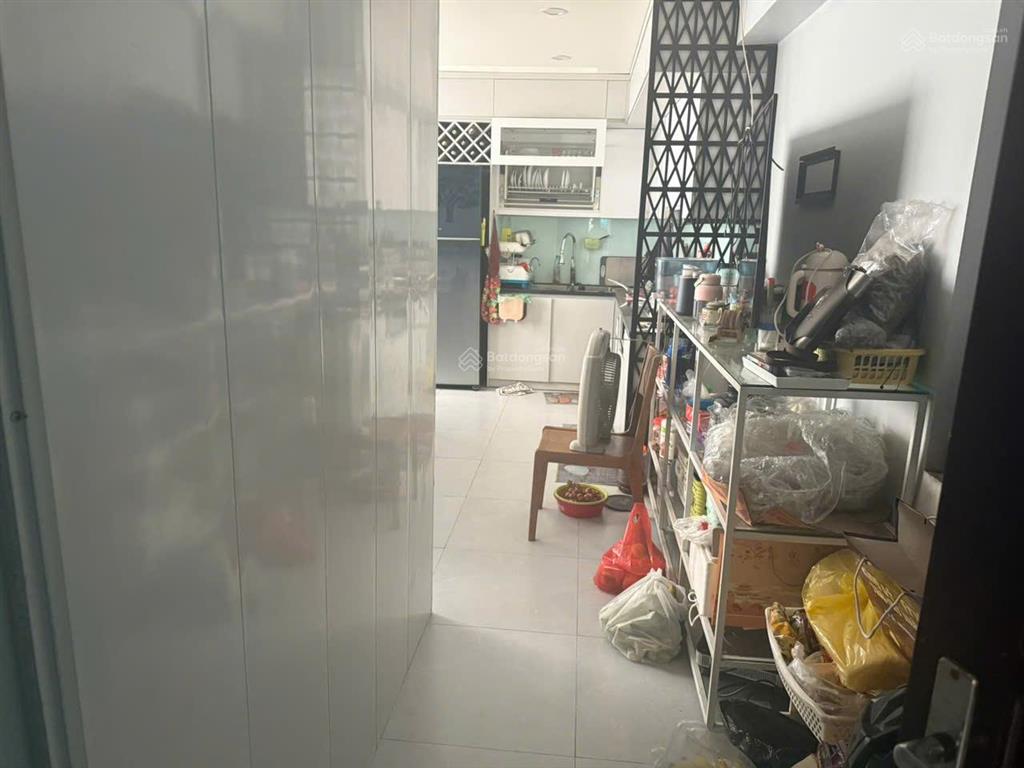 Chính chủ em muốn bán nhà 1 mặt phố chính và 1 mặt thoáng vĩnh viễn