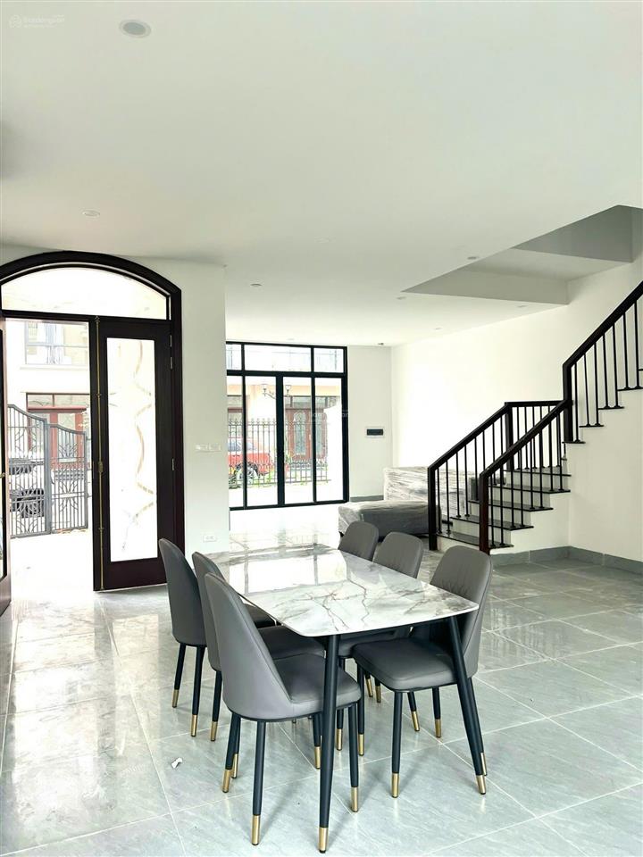 Siêu phẩm cọ xanh  song lập view công viên  đang có sẵn dòng tiền 0392 295 ***