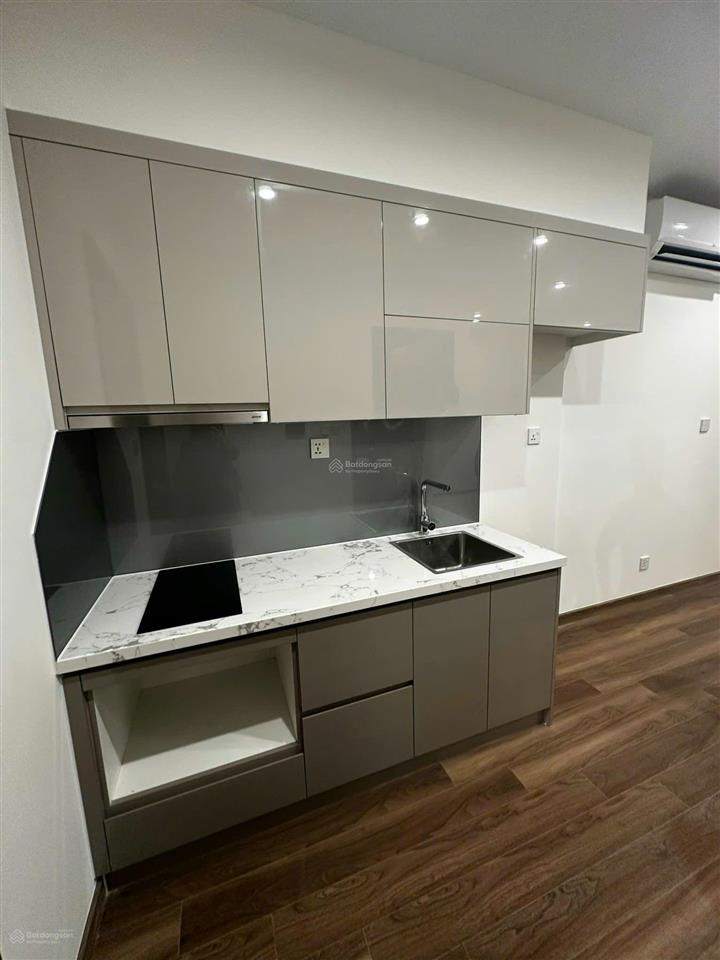 Cắt lỗ! studio zr2 view sông cực đẹp, giá 2,05 tỷ  0392 295 ***