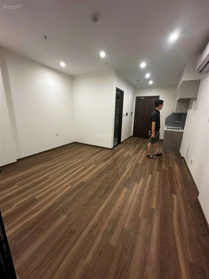 Cắt lỗ! studio zr2 view sông cực đẹp, giá 2,05 tỷ  0392 295 ***