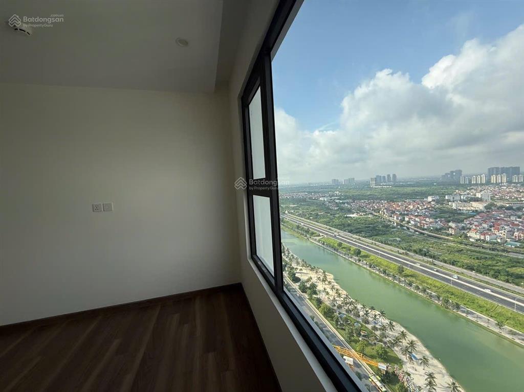 Bán căn 2pn góc 73,5m²  zr1, view sông, giá 4,x tỷ 0392 295 ***