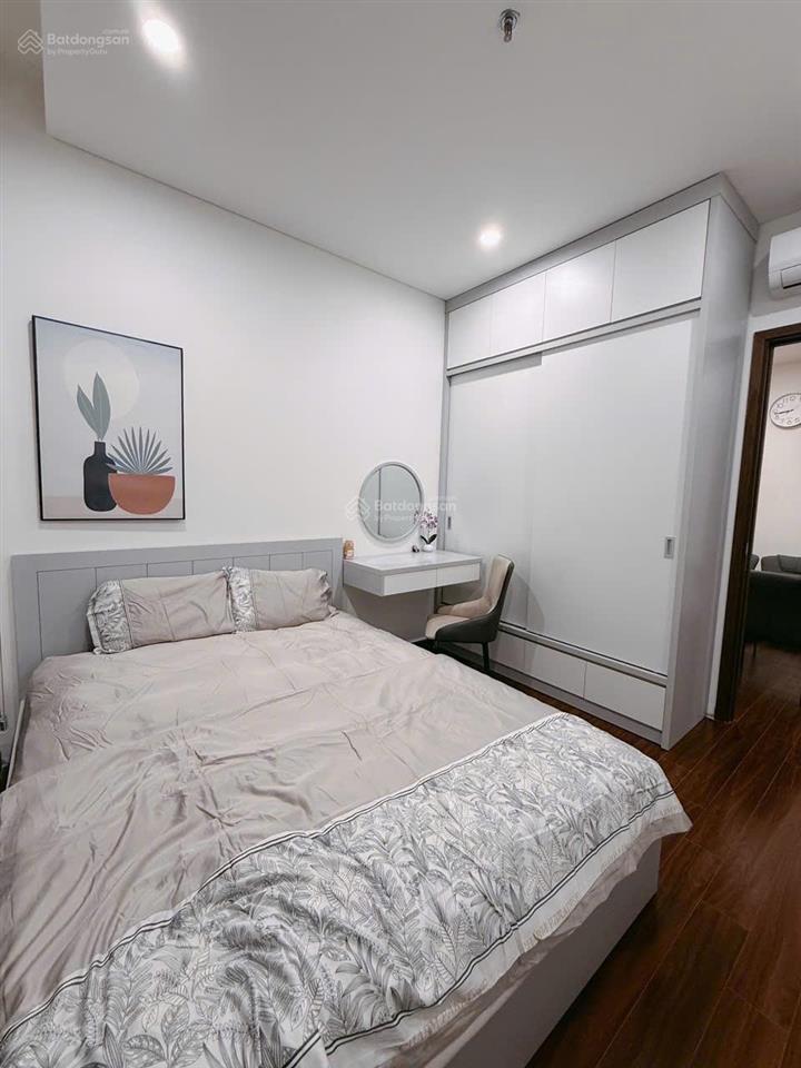 Bán căn 1n+ full đồ tòa m3  view vinuni buổi tối cực đẹp 0392 295 ***