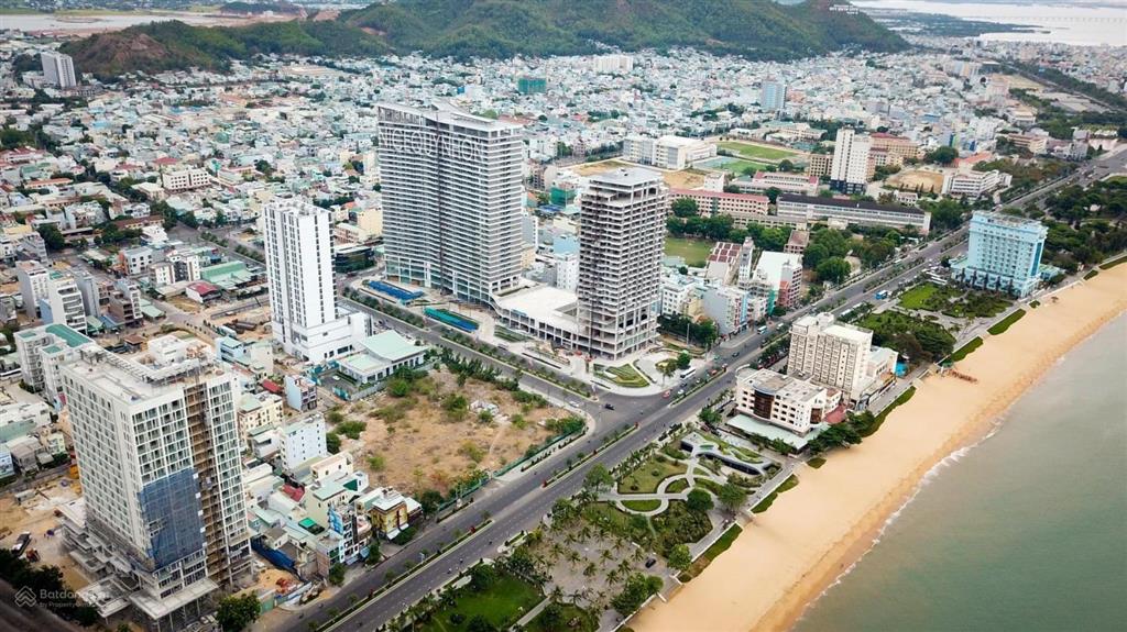 Cần bán gấp cắt lỗ căn hộ flc sea tower view biển tầng cao giá 1.29 tỷ/căn