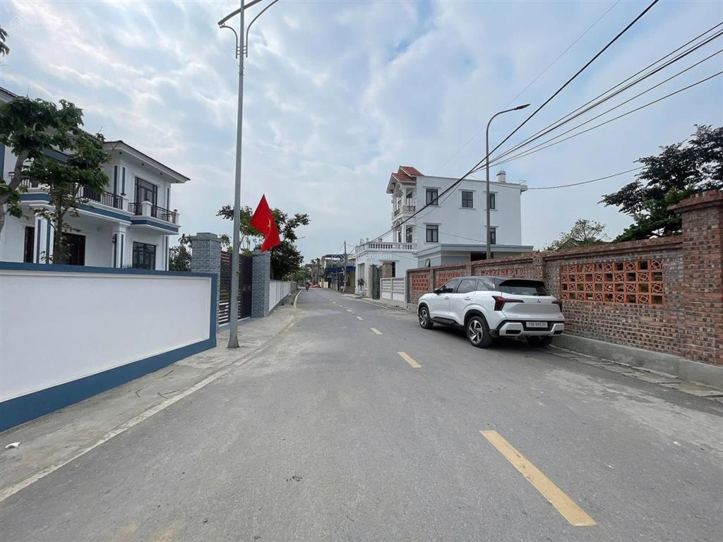 Bán nhanh lô đất đẹp thôn hầu xã lâm động cũ p thiên hương