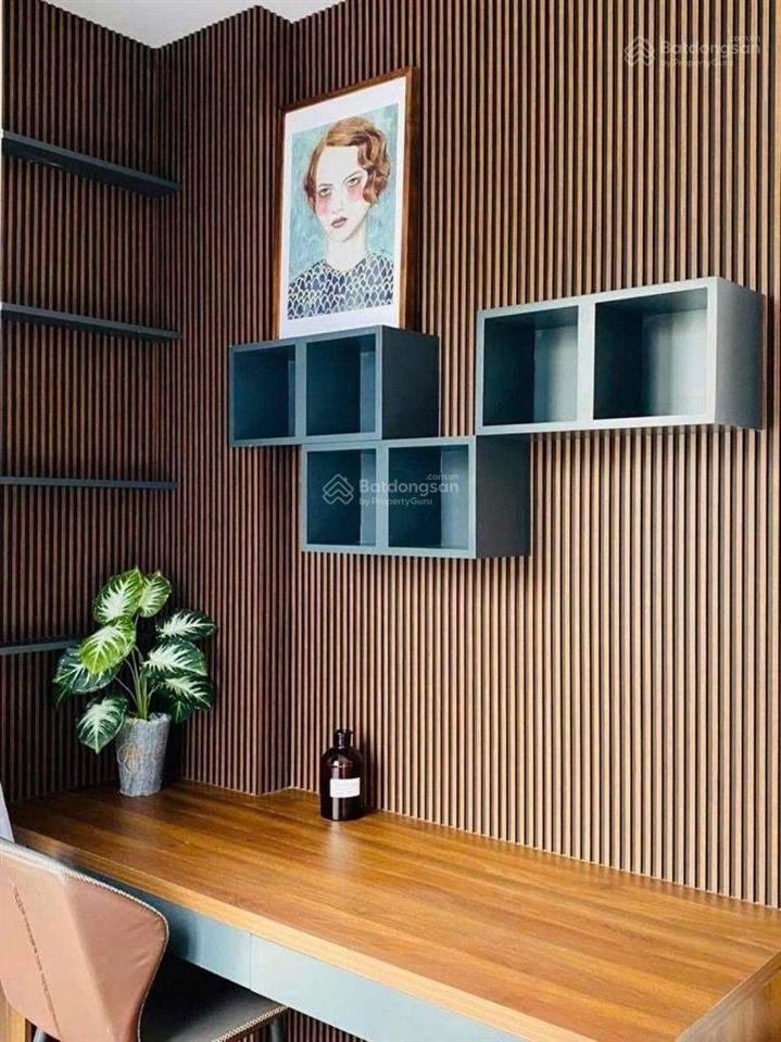 Nhà đẹp 4 tầng  ông ích khiêm  quận 11  ngang 4 mét  xe hơi đến cửa  chỉ 7,x tỉ