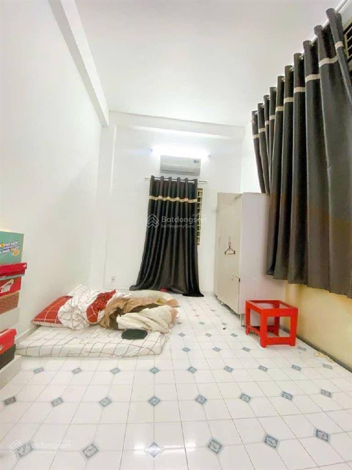 Trung tâm quận 11 3 tầng kiên cố  ngang 5.5m  hẻm 10 mét thông   sổ đẹp  7. x tỷ
