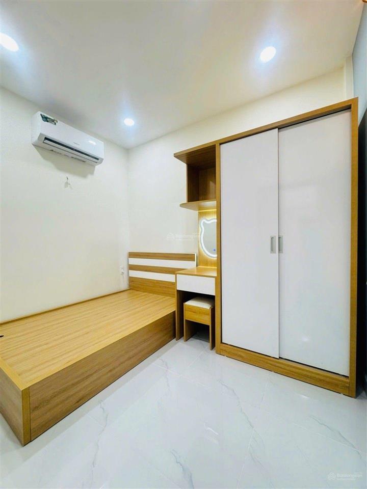 Bán nhà đẹp mới xây đường bình thới quận 11  dtsd 112,5 m2  3 tầng  5,x tỷ