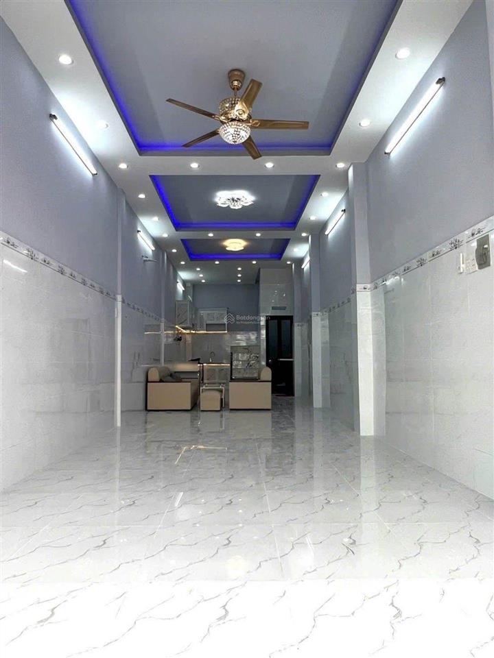 Mặt tiền lạc long quân  quận 11  3 tầng mới đẹp  dtsd 94,86 m2  giá 9,x t.ỷ